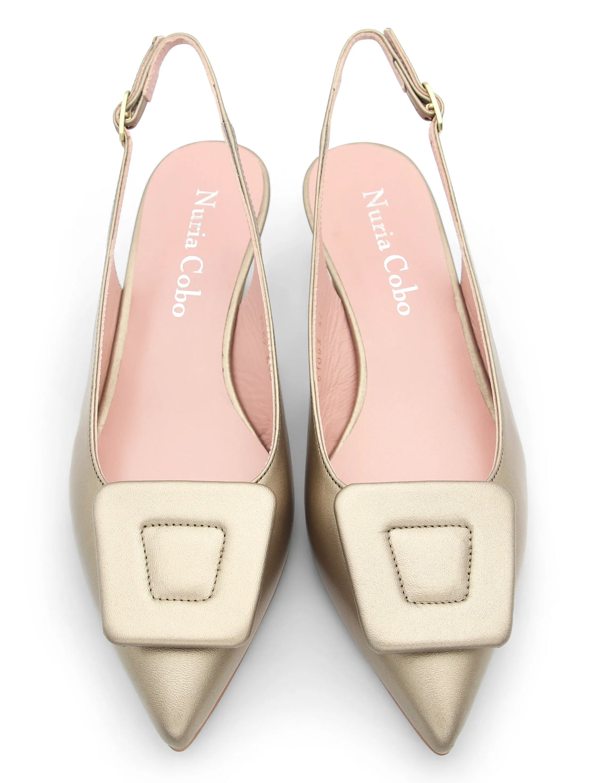 Zapato destalonado Kitten chic oro