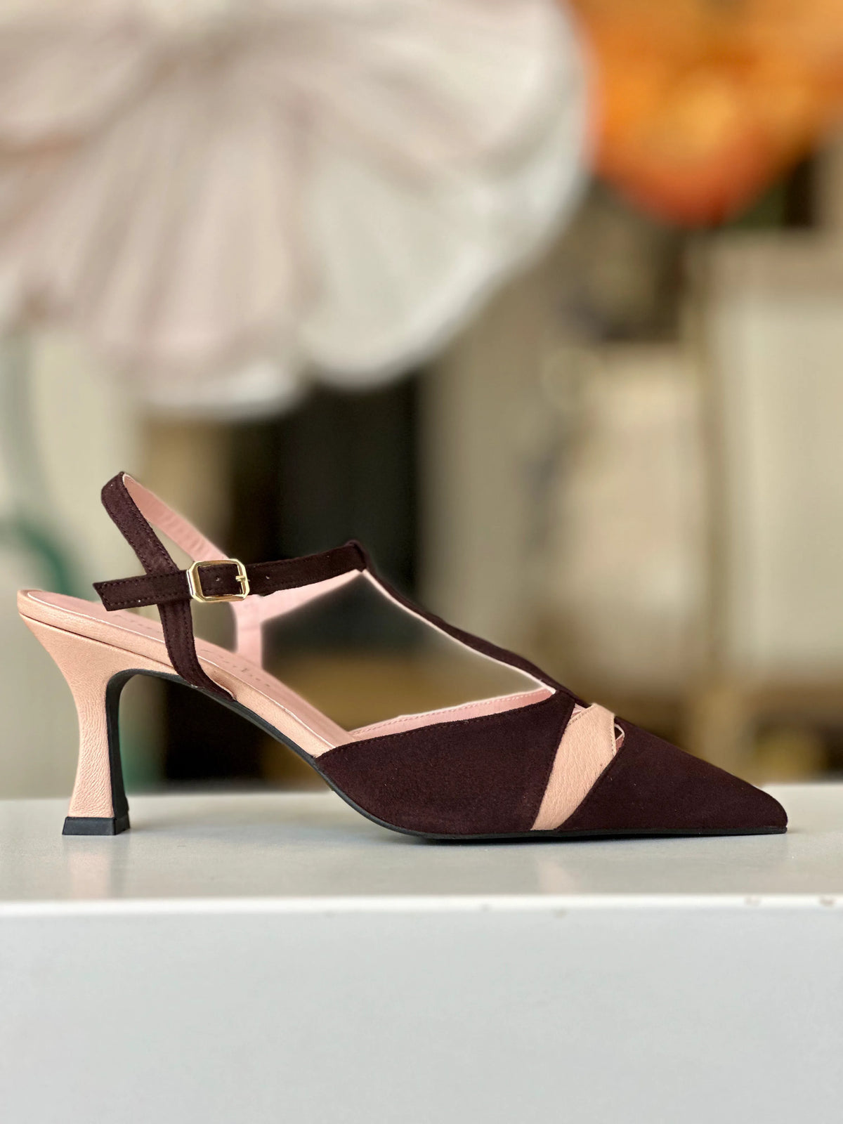 Zapato de salón tacón medio nude marrón Francine